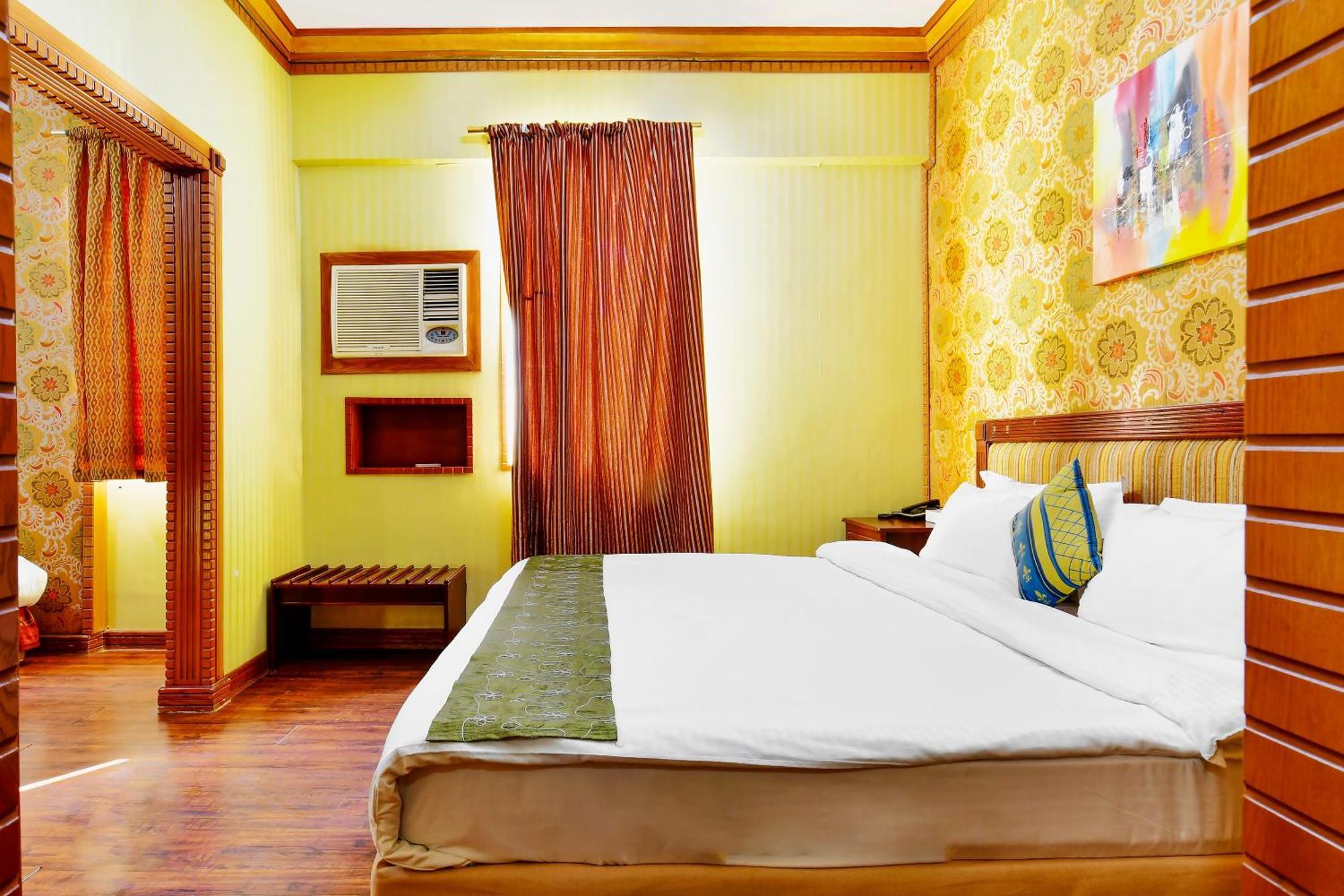 Capital O 125 Moon Plaza Hotel Manama Luaran gambar