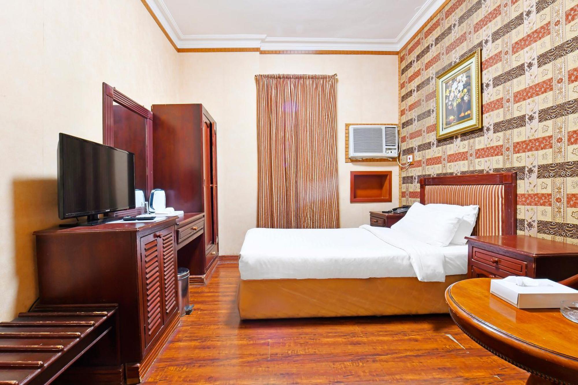 Capital O 125 Moon Plaza Hotel Manama Luaran gambar