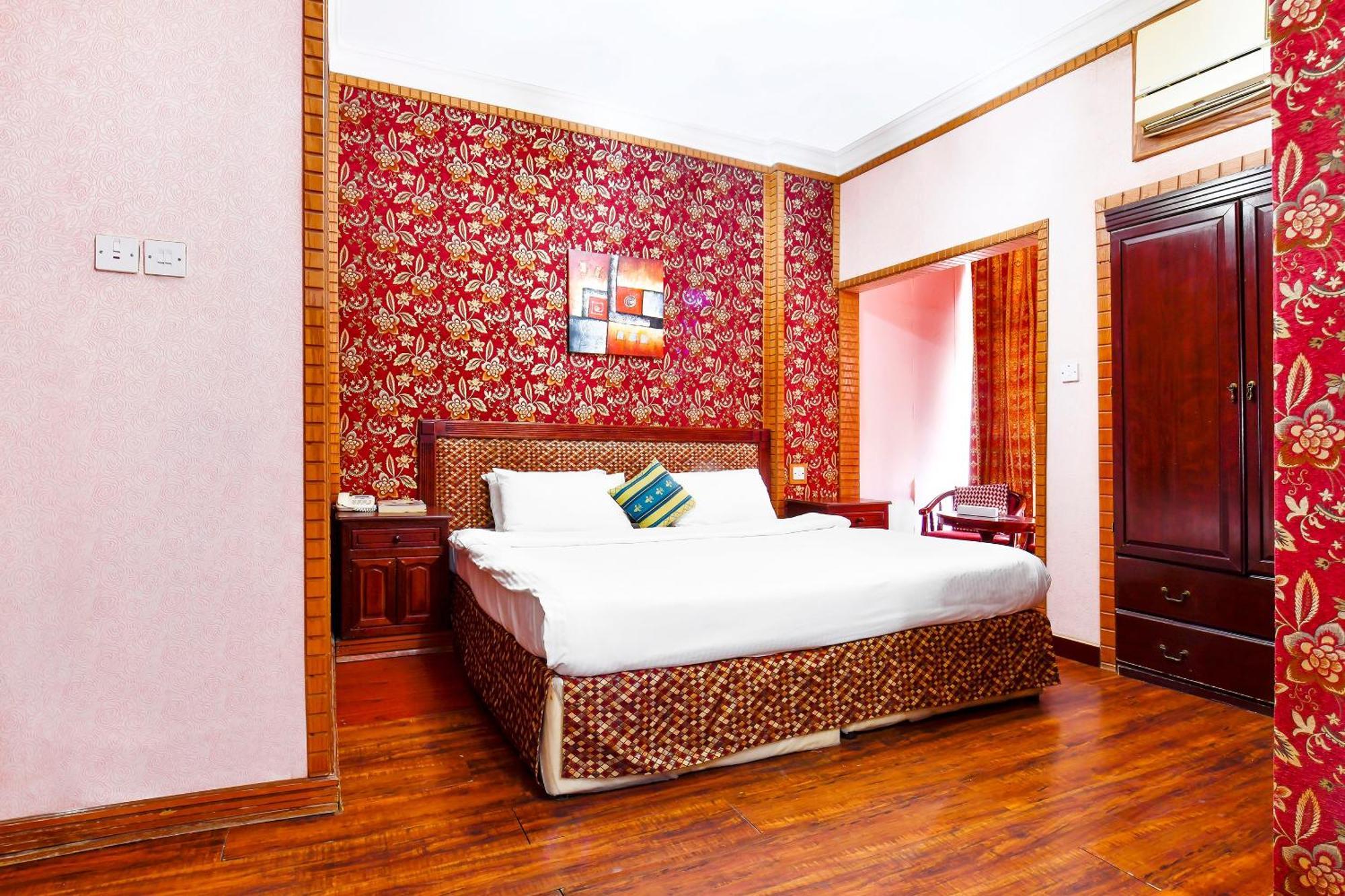 Capital O 125 Moon Plaza Hotel Manama Luaran gambar